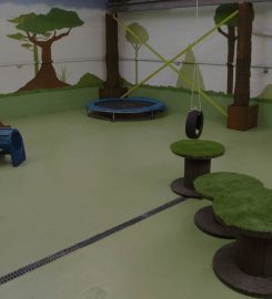 Doggy Cabin Daycare